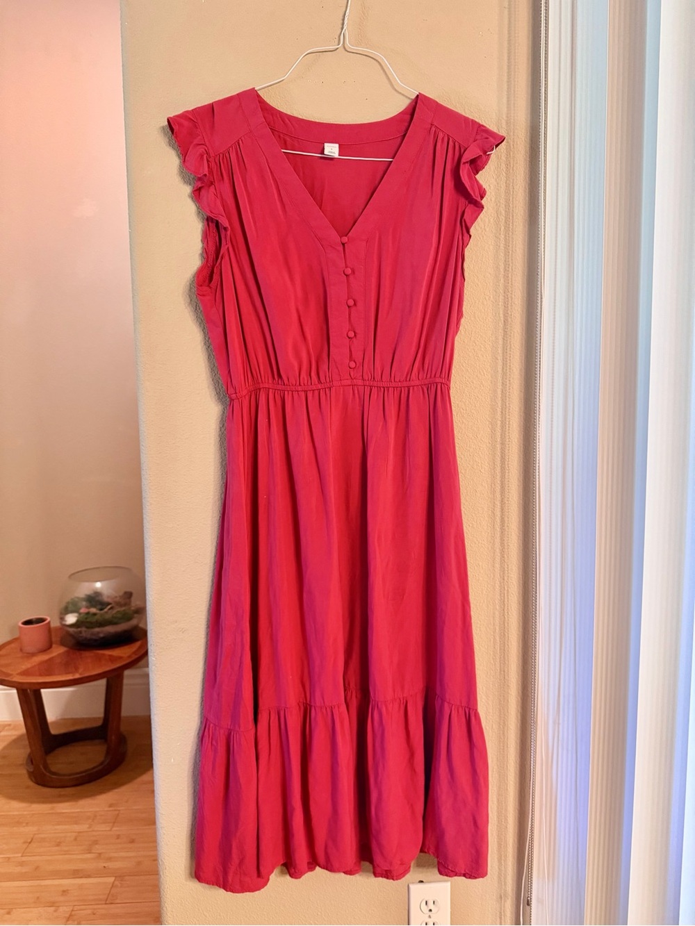Women's red V-Neck Ruffle Sleeve Midi Dress